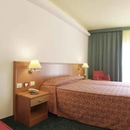 Rialto Otel 4*