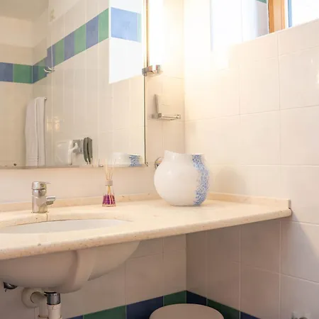 Rialto Hotel 4*