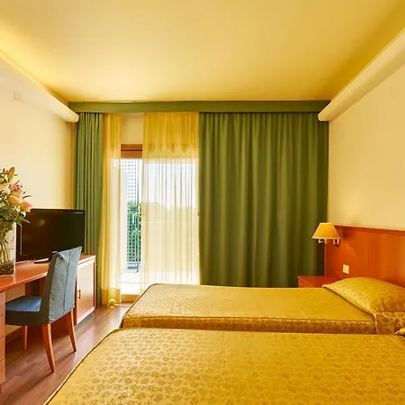 Rialto Hotel