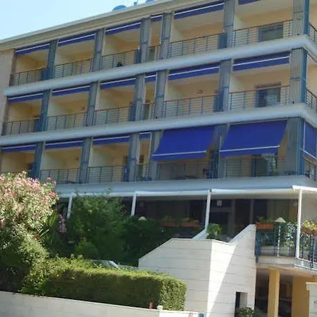 Rialto 4*